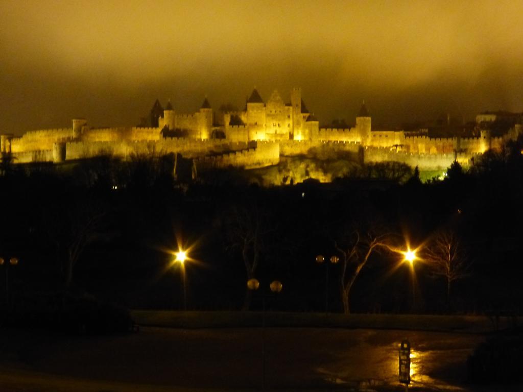 Maison Bellevue Bed & Breakfast Carcassonne Quarto foto